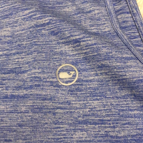 🎉 Vineyard Vines performance shirt - Picture 2 of 6